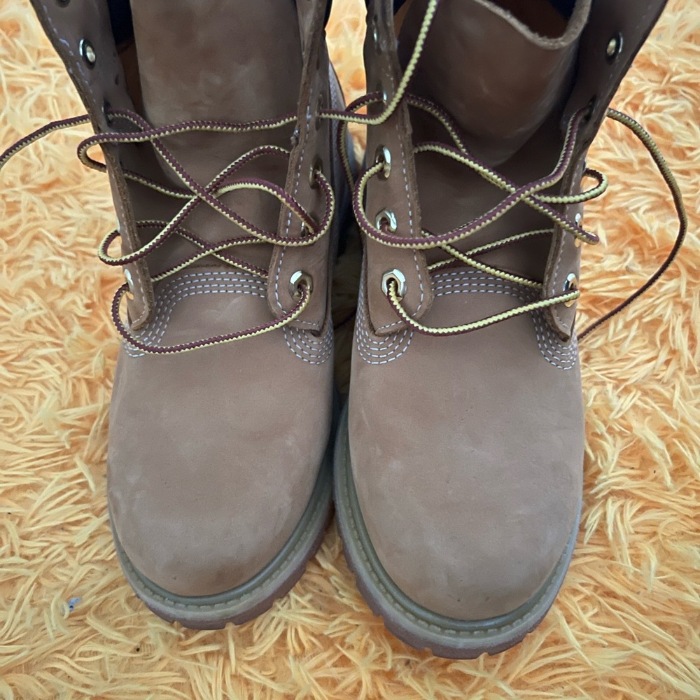Timberland Classic Brown Lace-Up Work Boots